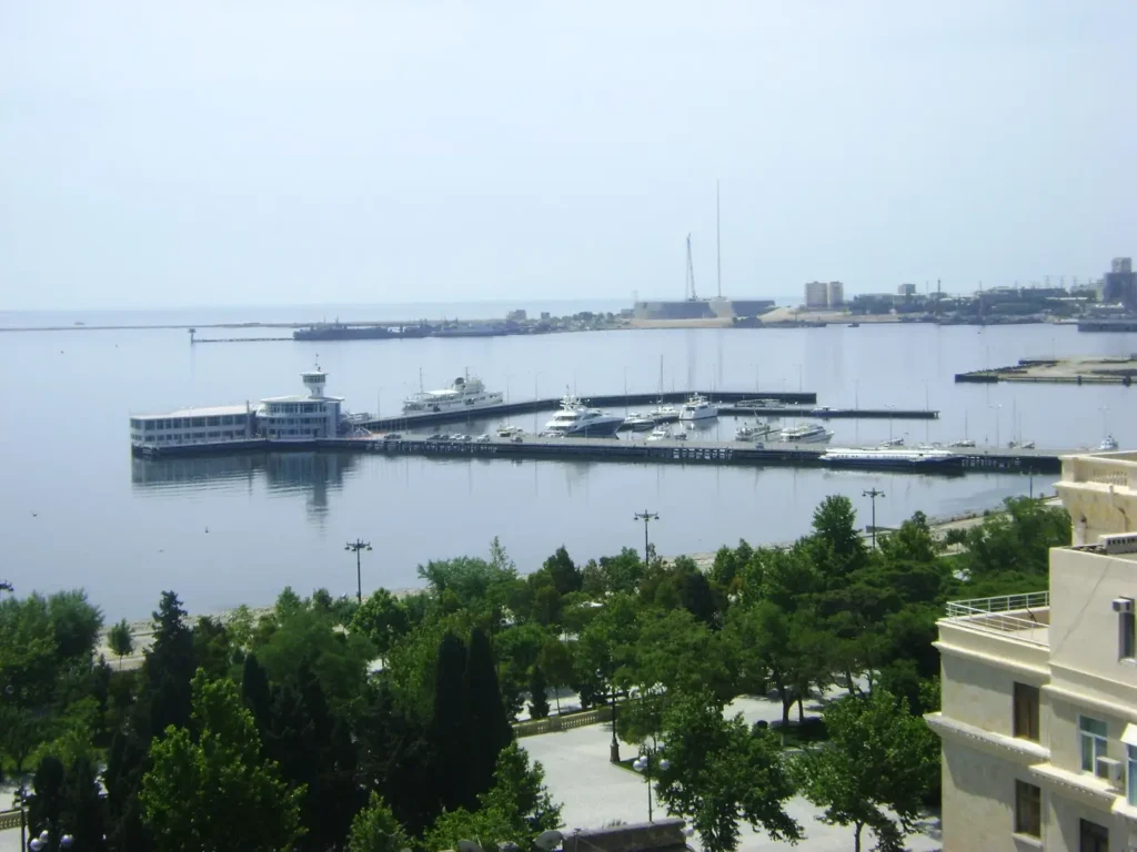 The yacht club and piers on Baku boulevard seen from the Maiden Tower
