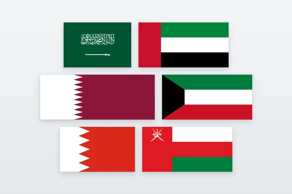 Suudi Arabistan, Birleşik Arap Emirlikleri, Katar, Kuveyt, Bahreyn ve Umman bayrakları